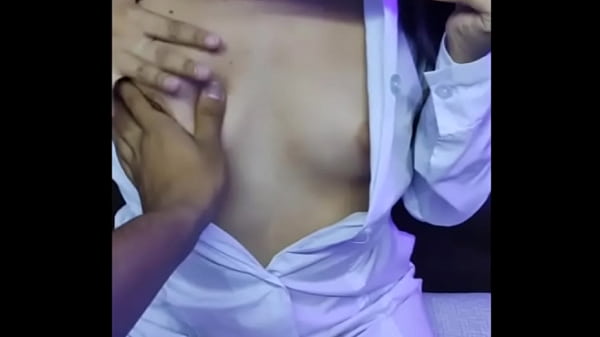 morrita desesperada por tener mi polla en su boca y me la termino follando para complacerla- fresca latina de culo enorme cachonda morrita desesperada por polla